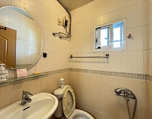 【水源路精緻獨立套房】有大天台可曬太陽、賞月亮、放鬆、找自己 - Image 5