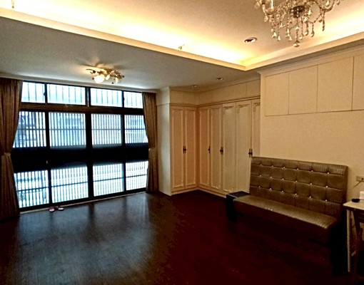 免仲費●已有配合社宅業者●幽靜愛買透天四房●可租補 - Image 12