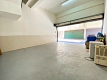 香村路300巷早安師院大４房..