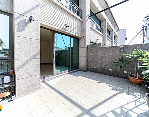 仁武仁雄路稀有電梯店面透天 - Image 10