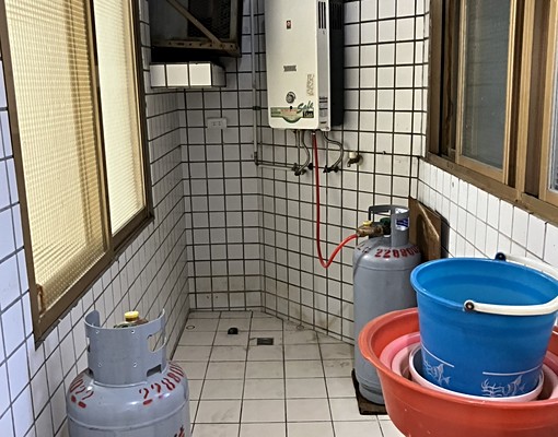已收訂.代簽完約下架.集賢路誠可談亦可當3房1廳2衛含管理費 - Image 13