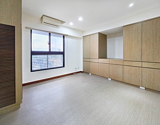 楠梓高大。蔚藍海。2房雙面採光 - Image 3