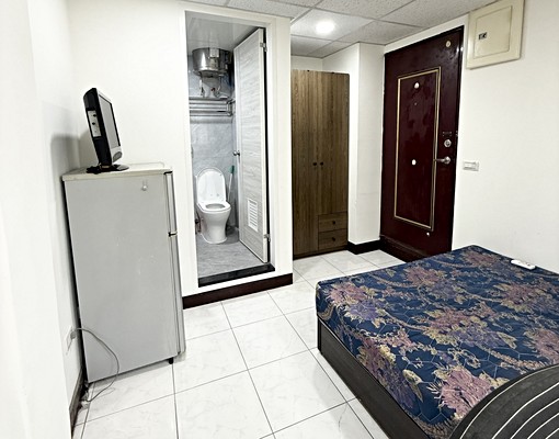 ★可租補★龍山寺捷運步行3分鐘!採光極佳!家具齊全!獨立衛浴 - Image 3