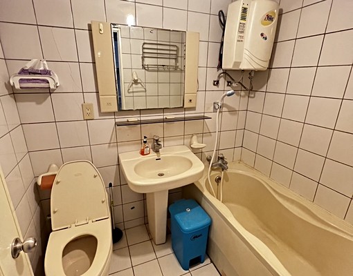 社宅可租補✨府中商圈✨機能採光優✨家具齊全✨台水台電 - Image 6