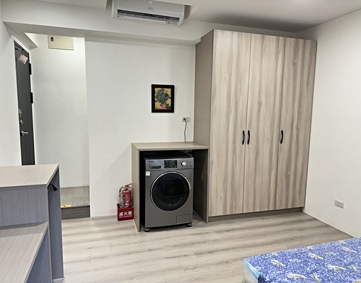 裝潢新,近捷運站,近百貨公司,生活機能優 - Image 7