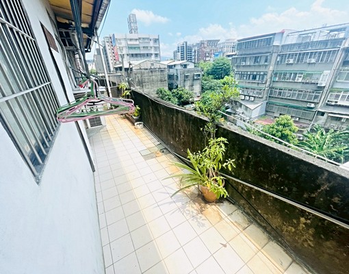 免佣)新湖國小【超值2房】獨立陽台★採光優★附傢俱 - Image 9