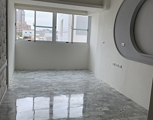 全新整修美公寓 - Image 11