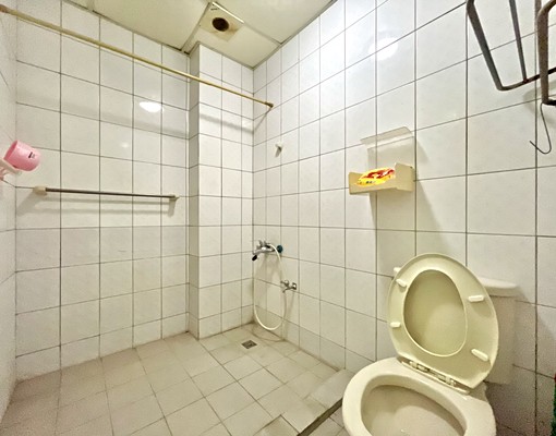 邊間大透天兩房可停多車💥鬧中取靜戶戶單純🉑租補社會住宅 - Image 12