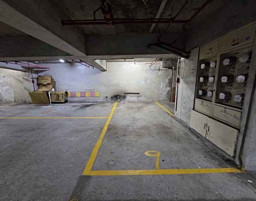 中正南路電梯房可租或不租車位 - Image 2