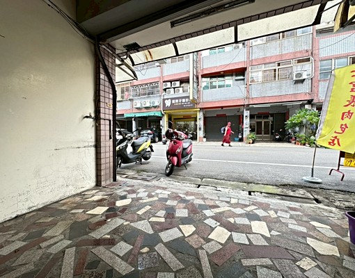 頭張路賺錢店面✔近14期✔頭家國小雙語學區 - Image 1
