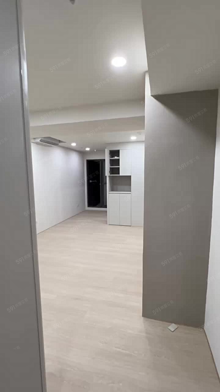 海山金城舞世界花園高樓景觀好採光佳可入戶可租補 - Image 1