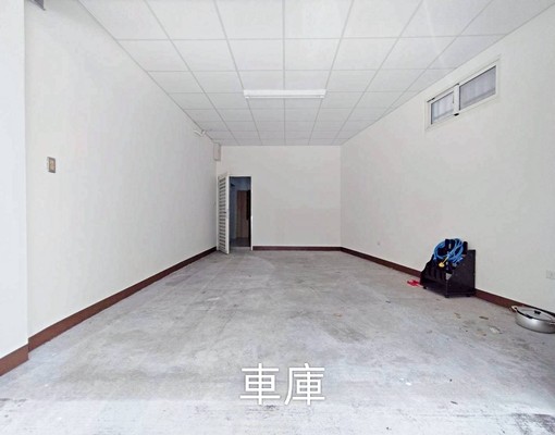 西區整棟透天可寵可營登租補可停雙車店住合一 - Image 1