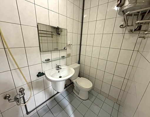 台北101❣️免爬高傢俱齊全/格局方正裝潢新/生活機能佳 - Image 6