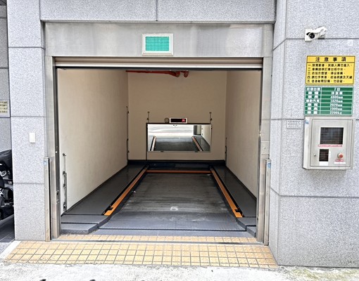 機械式停車塔,可停中小型休旅車,尺寸表下方圖示有詳列~ - Image 2