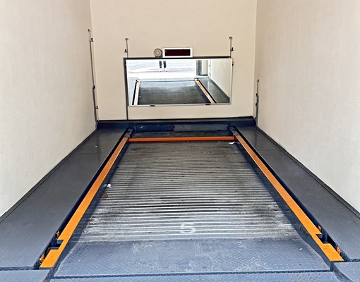 機械式停車塔,可停中小型休旅車,尺寸表下方圖示有詳列~ - Image 6