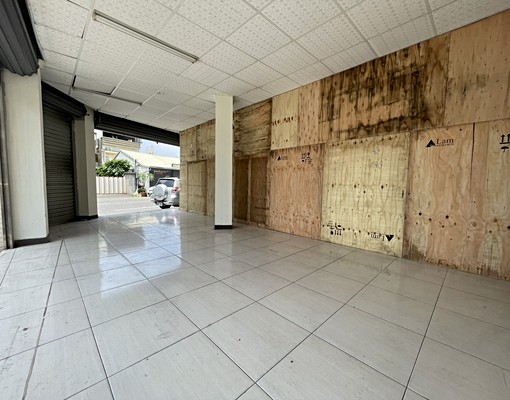 新市超值三角窗工作室店面 - Image 6