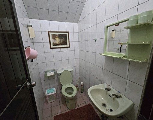 南屯黎明臨路8米路透天厝空屋<出租> - Image 10