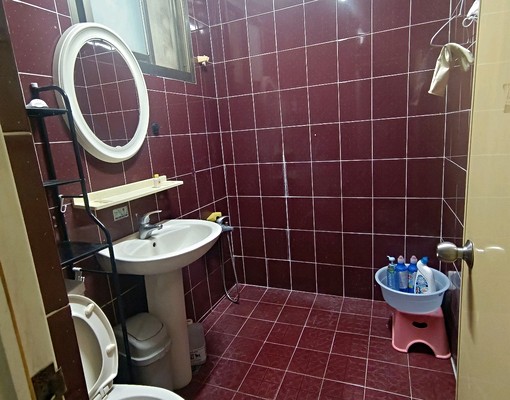 新埔捷運站附近可當辦公室或住家2樓 - Image 7