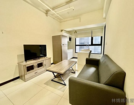 安平~精緻兩房~家具電全~可寵可租補 - Image 1