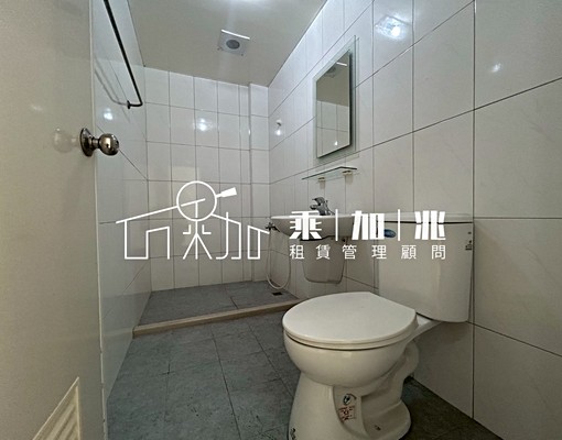 💥乘加兆小貓💥安平區~透天~店住~空間大~可辦公室~ - Image 7