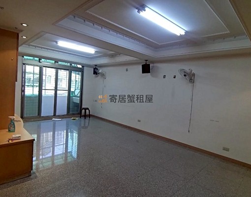 寄居蟹社會住宅🏠南山學期大三房生活機能佳社宅可租補 - Image 2