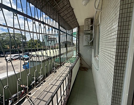 🌟星鴻社宅🌟透天厝衛浴冷氣全新裝修門口可停車可租補 - Image 9