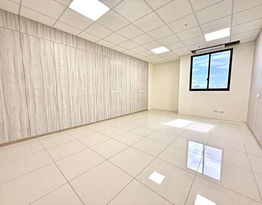 全新工作室首租✨歡迎美業入駐|可設立營登、垃圾代收、全新廁所 - Image 2