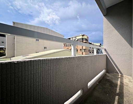 詩姐⚡五甲草衙捷運站SKM|大面寬整理連棟三房透天門前可停車 - 591租屋網 - Image 11