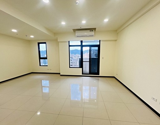學府之森超景觀氣派大3房(含管理費,可申請租補,入藉) - Image 2