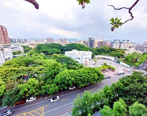 鉅虹閱上景✨4房雙平車✨公園首排✨四維國小捷運站✨可租補 - Image 3