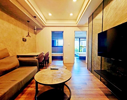 美術館柯小姐❣️新屋齡❣️精緻裝潢家具電全❣️高樓景觀兩房 - Image 1