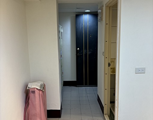 (逢甲夜市)剛全新裝潢完畢 - Image 12