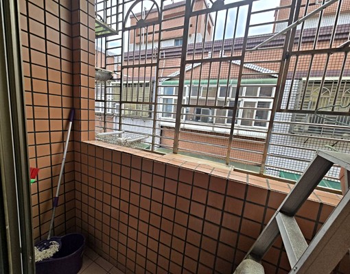 社宅免服務費可租補/樓下即是公車站/走路12分鐘火車站/可寵 - Image 13