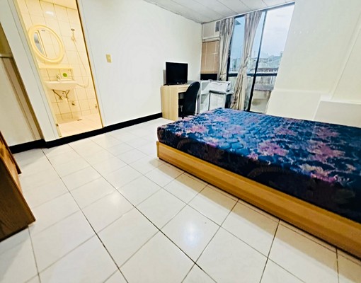 捷運大橋頭🌸女性專屬🌸包裹代收🌸垃圾代收🌸採光明亮 - Image 8
