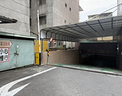鳳山國中捷運站電梯兩房車 - Image 15