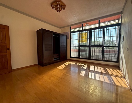 M沙田路四段精選透天-大空間出租-大晟房屋 - Image 1
