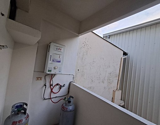 免免仲介費/太平超值透天/租補社會住宅/74號 - Image 11
