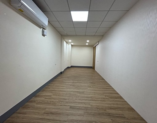 沙鹿家樂福商圈一樓工作室店面 - Image 2