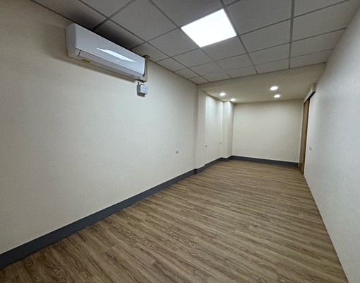 沙鹿家樂福商圈一樓工作室店面 - Image 3
