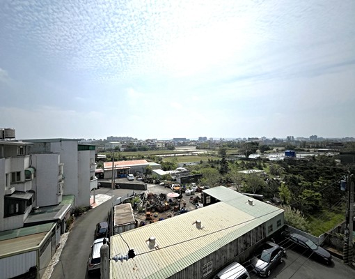 湖口德興路翻新五房活巷美透天門前停車(租) - Image 12