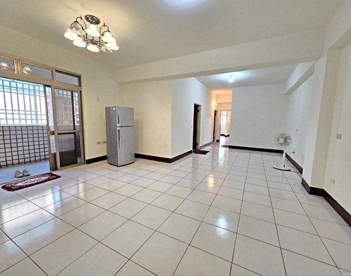 尖山路2房.可申請補助入戶籍 - Image 1
