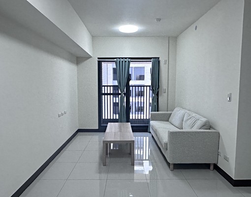 租金含管歡迎學生合租高大特區全新未住三房平車+固定機車位 - Image 1