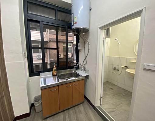可以經營小生意住家透天1萬5 - Image 11