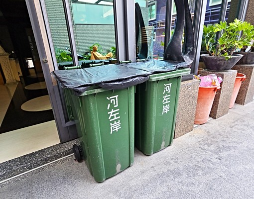 近高醫商圈愛河之心採光簡約套房|租金含管 - Image 9