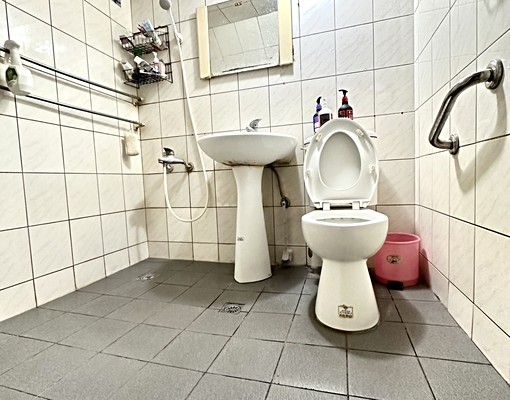 福山街車庫透天,彈性空間 - Image 3