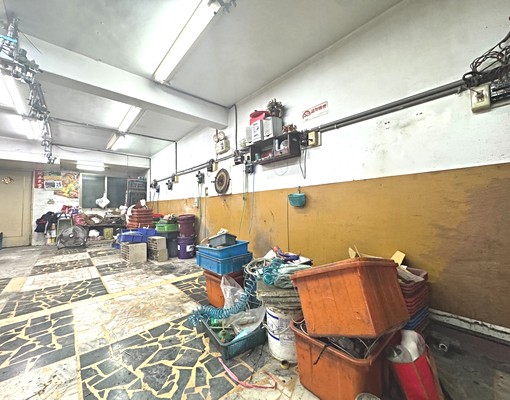 力行路二段1樓~使用空間大~有地下室~有夾層~門口可暫停小車 - Image 15