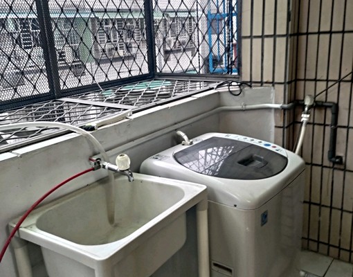 一大房一廳一衛有陽台可住兩人,情旅,小夫妻小寶貝,閨蜜 - Image 4
