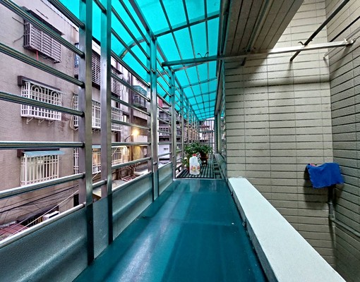 家樂福邊間電梯二房 - Image 5