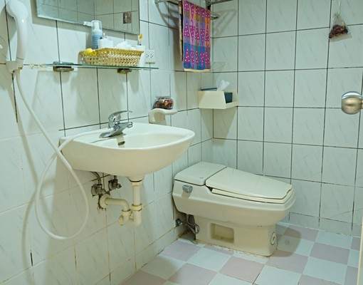 愛姐の台水電曉明女中可租補大採光❤️電梯子母車 - Image 12