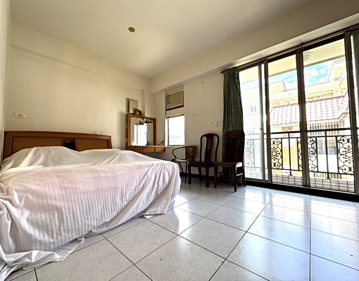 社區花園別墅/大面寬/雙車位/24小時丟垃圾 - Image 5